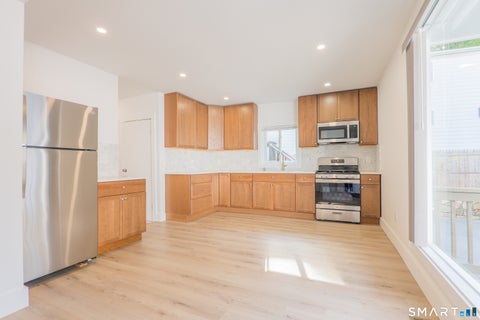 Tiny photo for 9-UNIT1 Hoyt Street, Danbury, CT 06810 (MLS # 24211457)