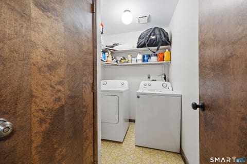 Tiny photo for 201 College Street #12, Middletown, CT 06457 (MLS # 24196691)