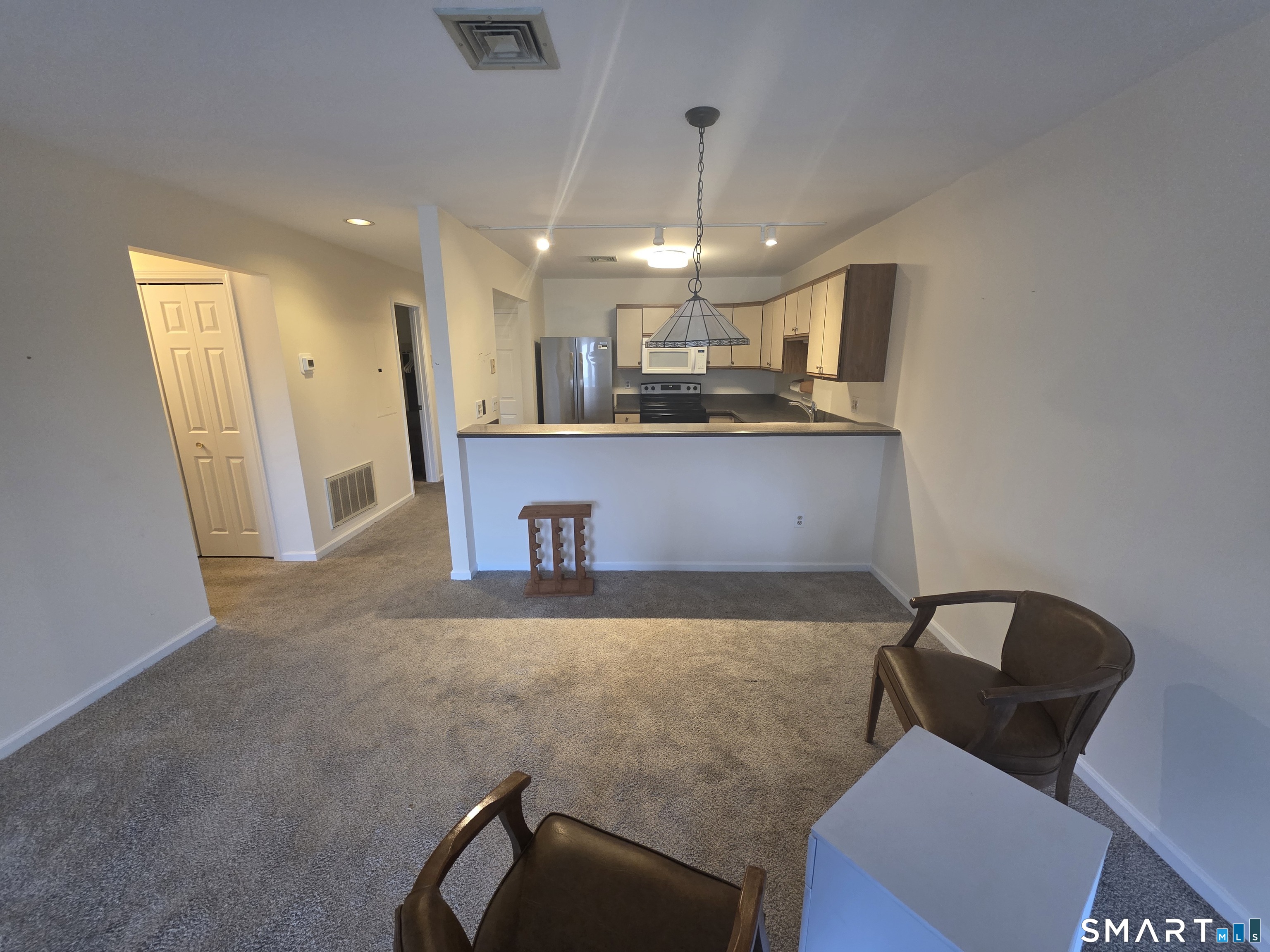 136 Deer Hill Avenue 308