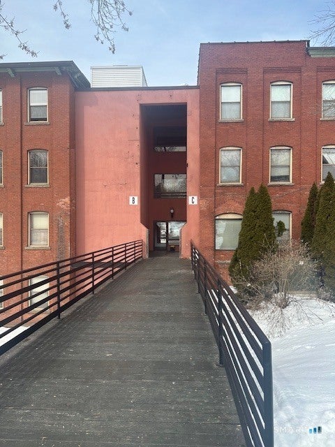 Photo of 222 Williams Street E #326, Glastonbury, CT 06033 (MLS # 24202847)