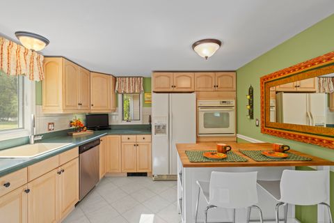 Tiny photo for 9 Meadow Lane, Farmington, CT 06032 (MLS # 24129097)