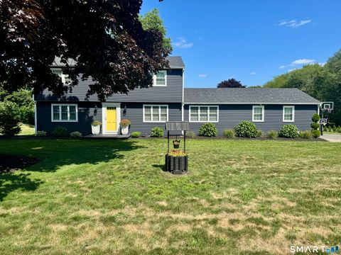 Homes For Sale - 170 Mungertown Road<br/> Madison, CT 06443