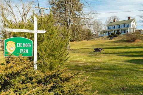 A home in Amenia