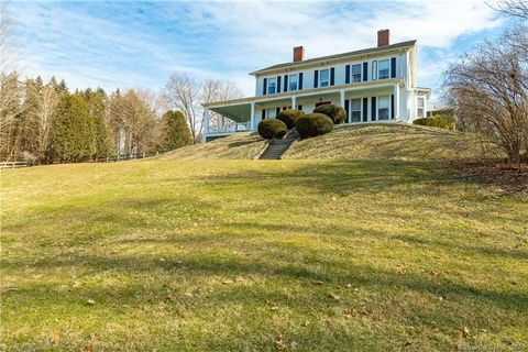 A home in Amenia