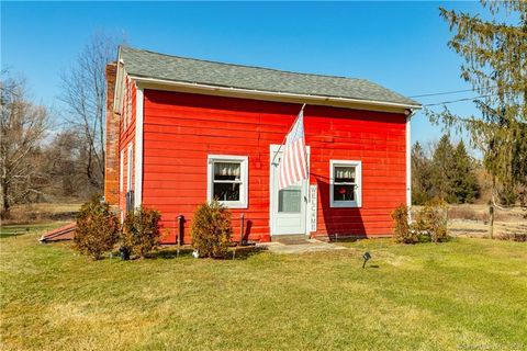 A home in Amenia