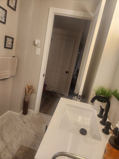 Tiny photo for 515 Liberty Street #515, Meriden, CT 06450 (MLS # 24143961)