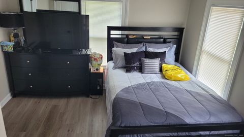 Tiny photo for 515 Liberty Street #515, Meriden, CT 06450 (MLS # 24143961)