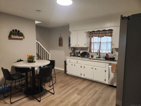 Tiny photo for 515 Liberty Street #515, Meriden, CT 06450 (MLS # 24143961)