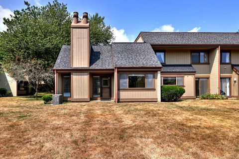 85 Viscount Drive 2F Milford CT 06460