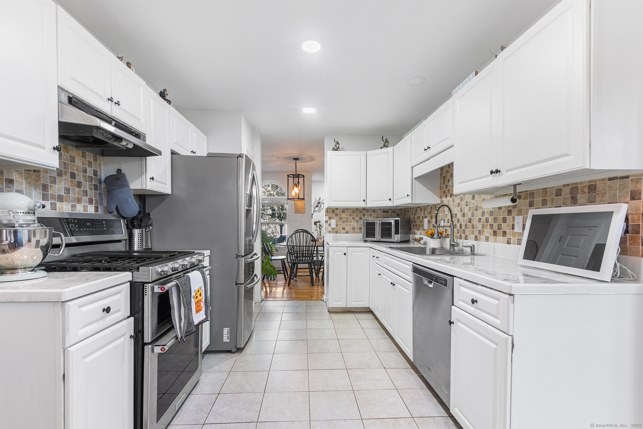 302 Lexington Boulevard 302