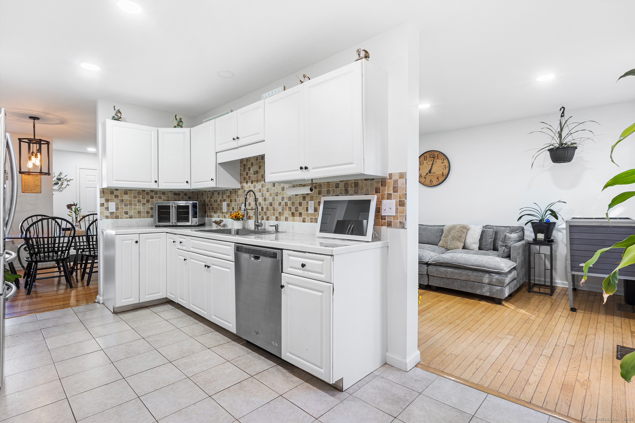 302 Lexington Boulevard 302