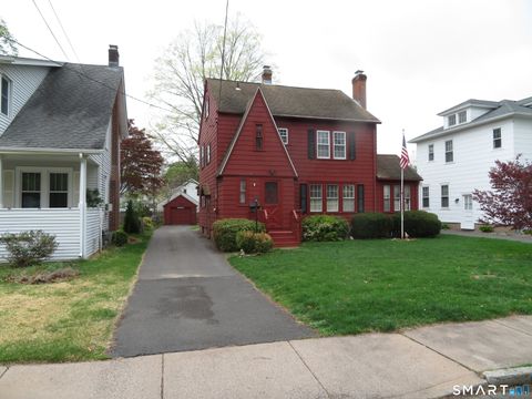 Photo of 96 Washington Street, Manchester, CT 06040 (MLS # 24165351)