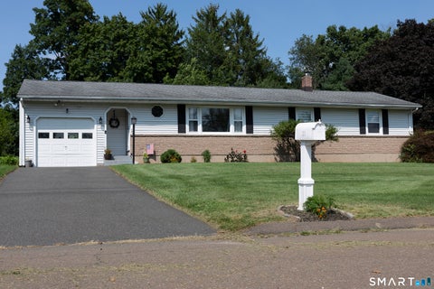 Photo of 37 Johnson Road, Wallingford, CT 06492 (MLS # 24208531)