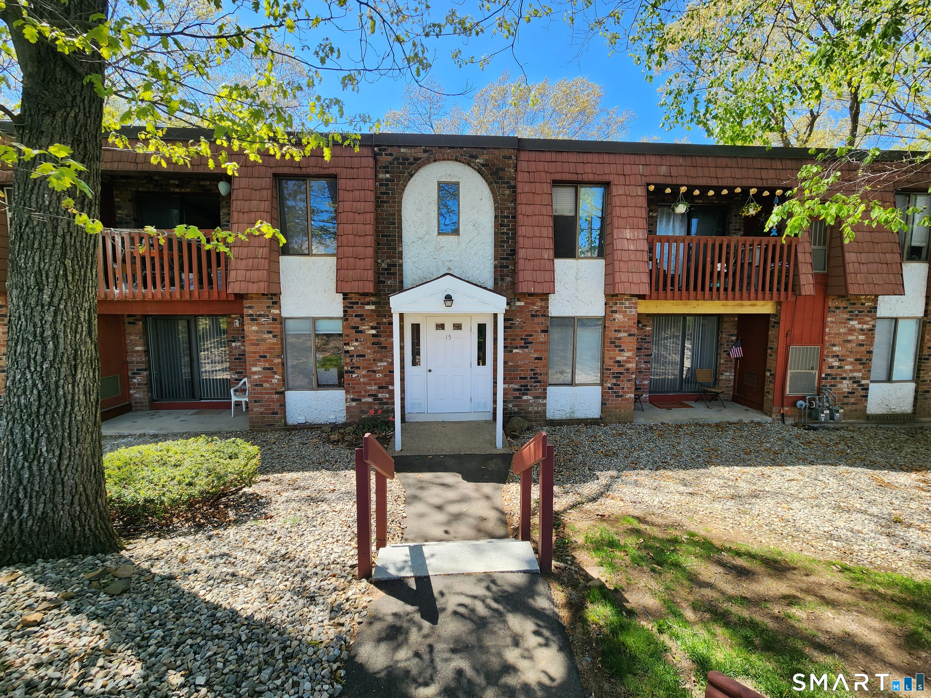 15 Woodsedge Drive 3B