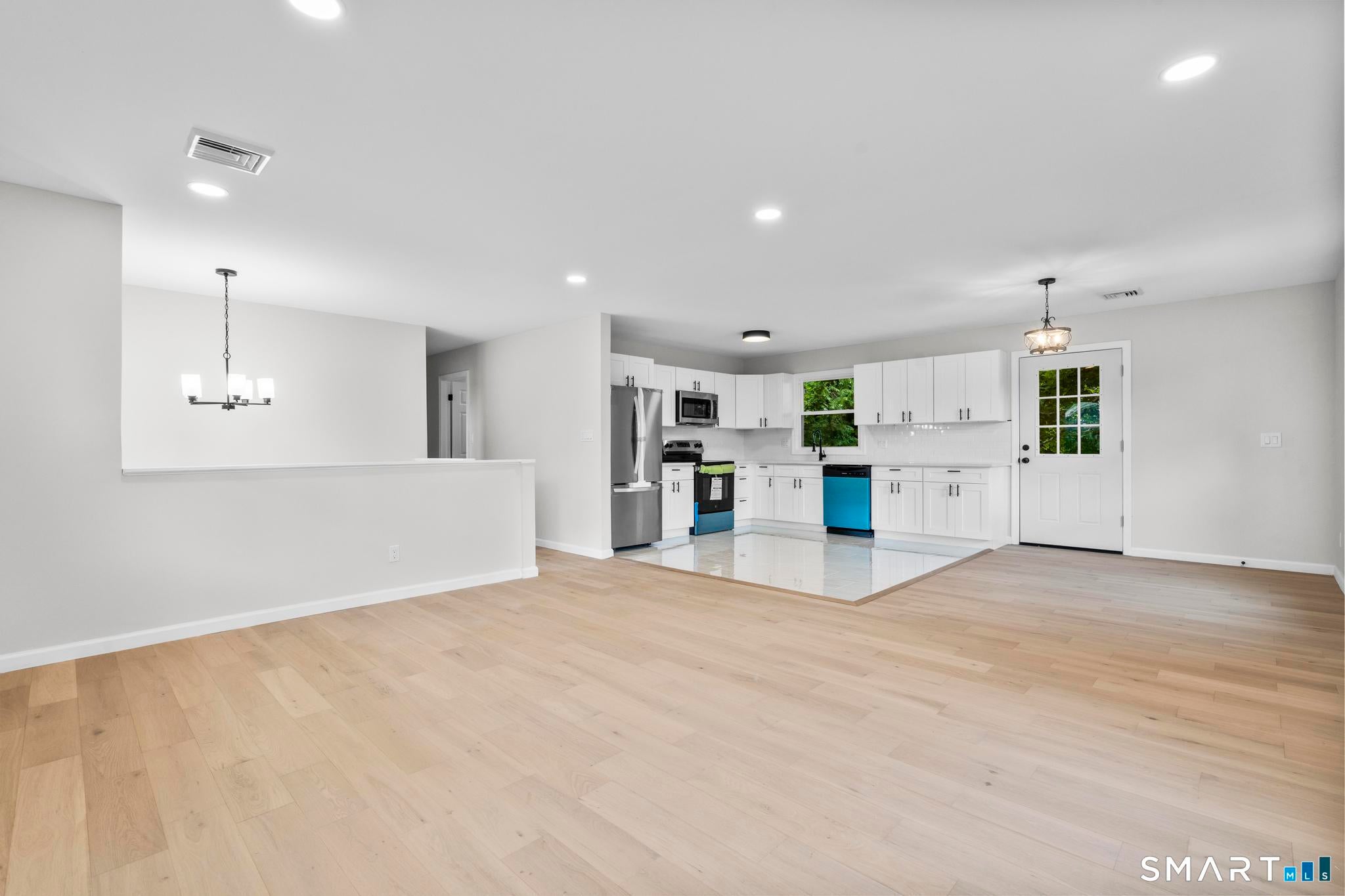 93 North Prospect St Extension
