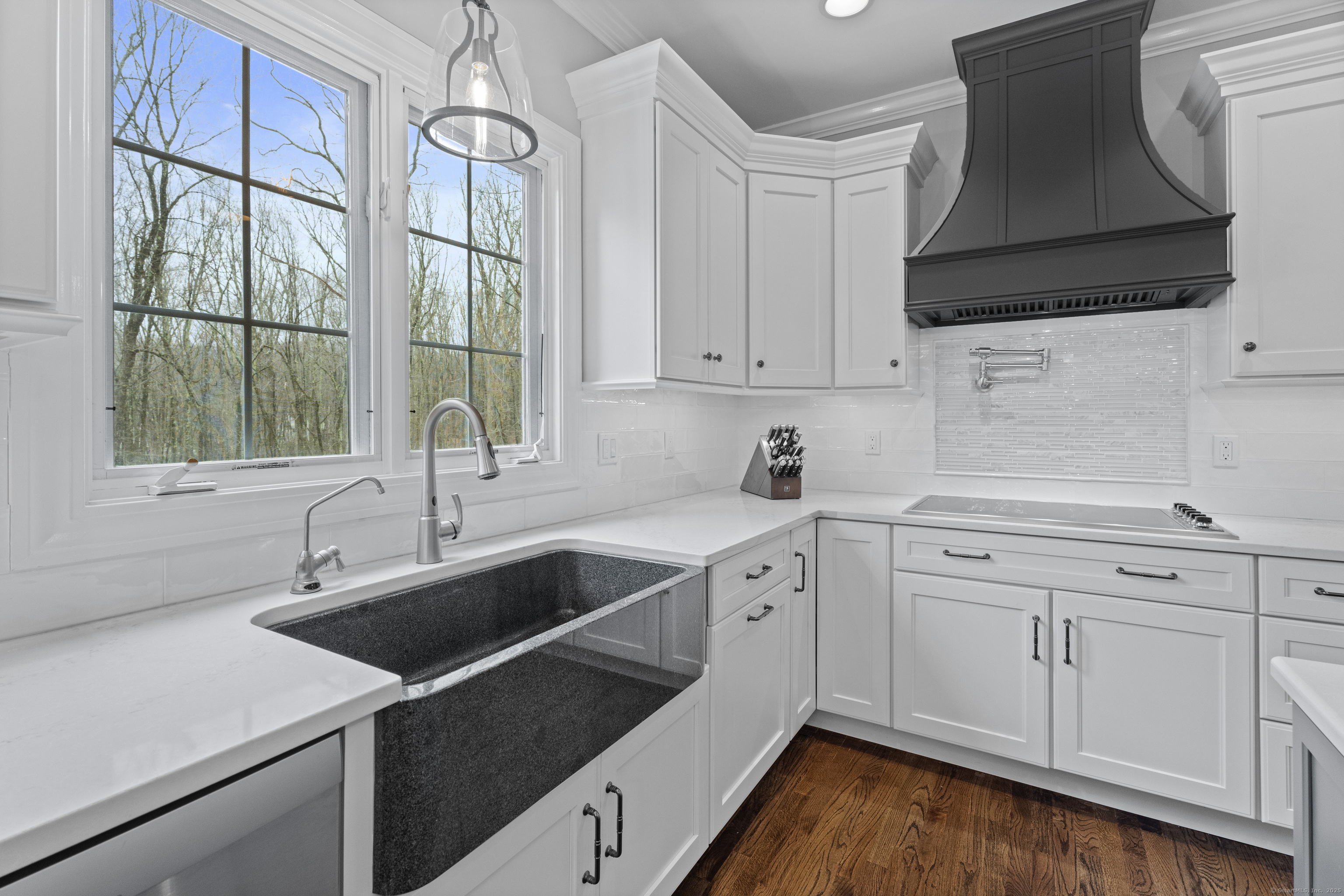 12 Clapboard Ridge Road, Newtown, Connecticut image 9