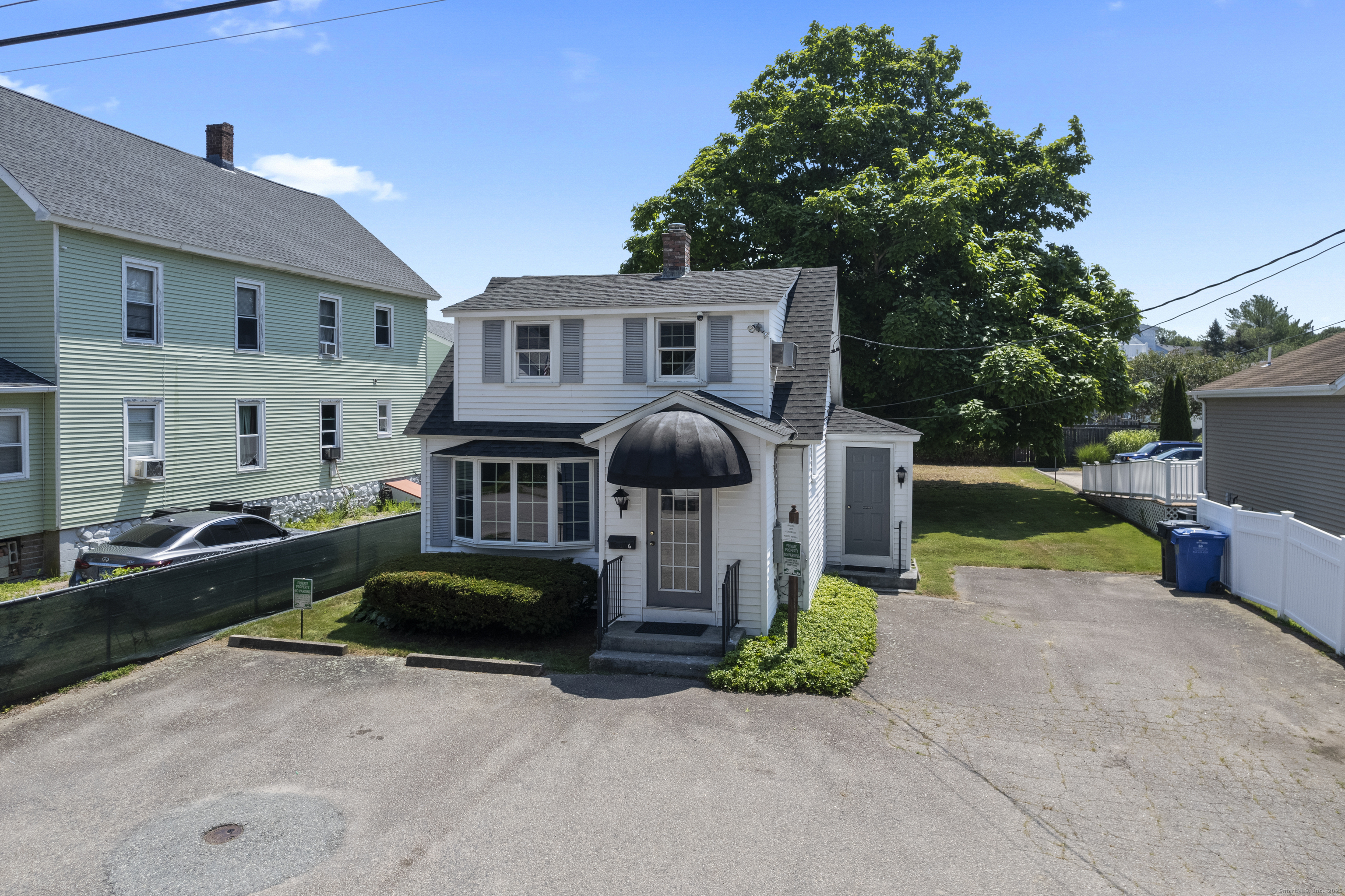 6 Hatch Street