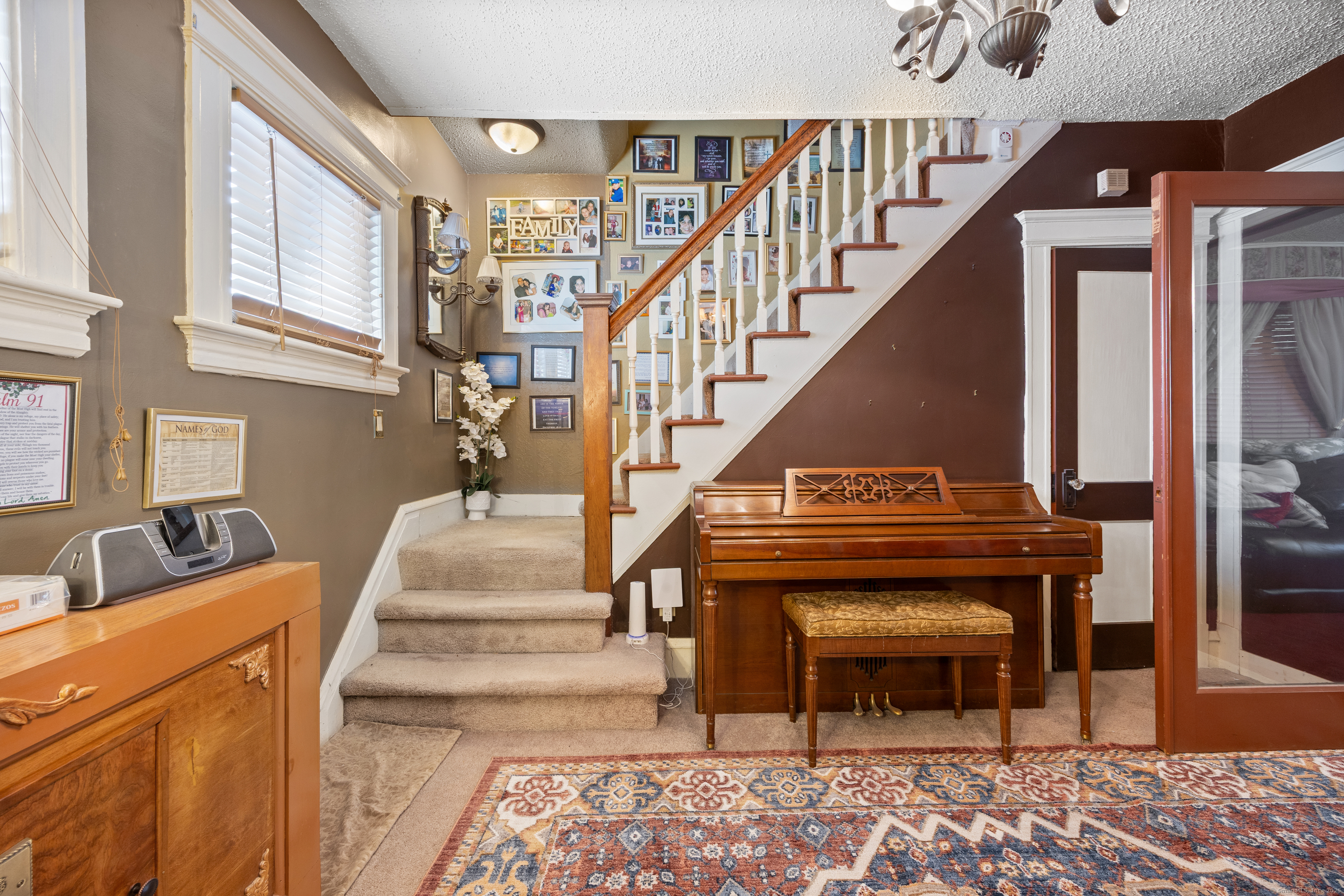 49 Hart Terrace, New Britain, Connecticut image 3