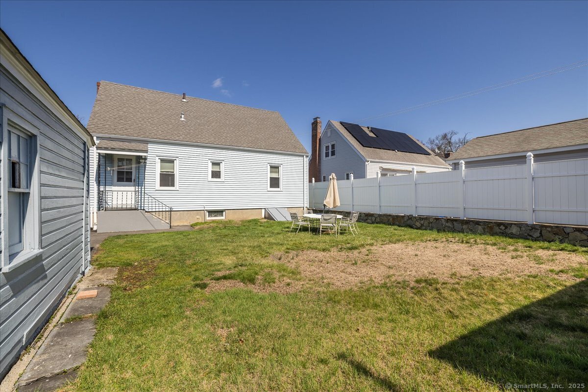 107 Luther Street, Bridgeport, Connecticut image 6