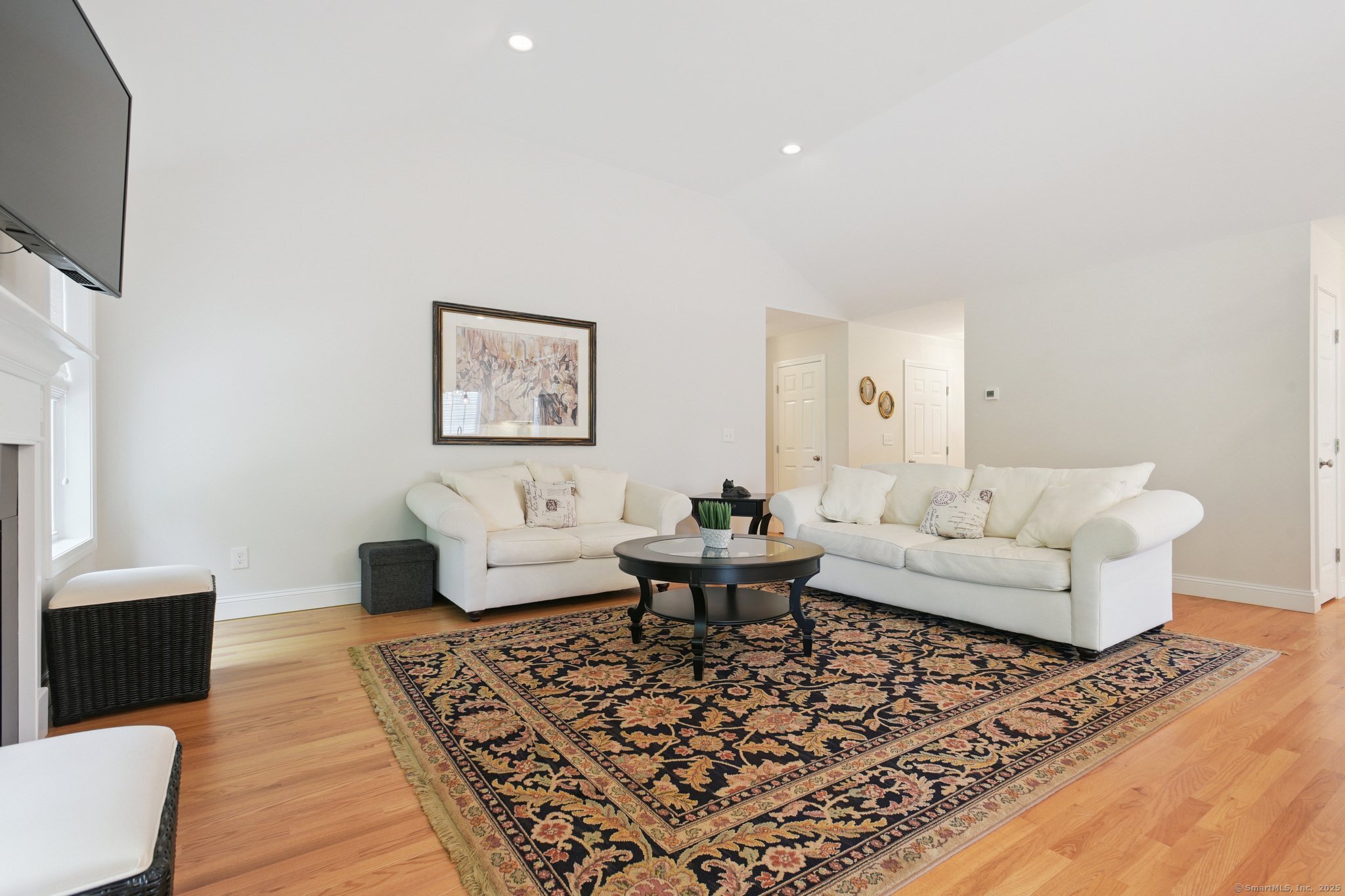 785 South End Road 6