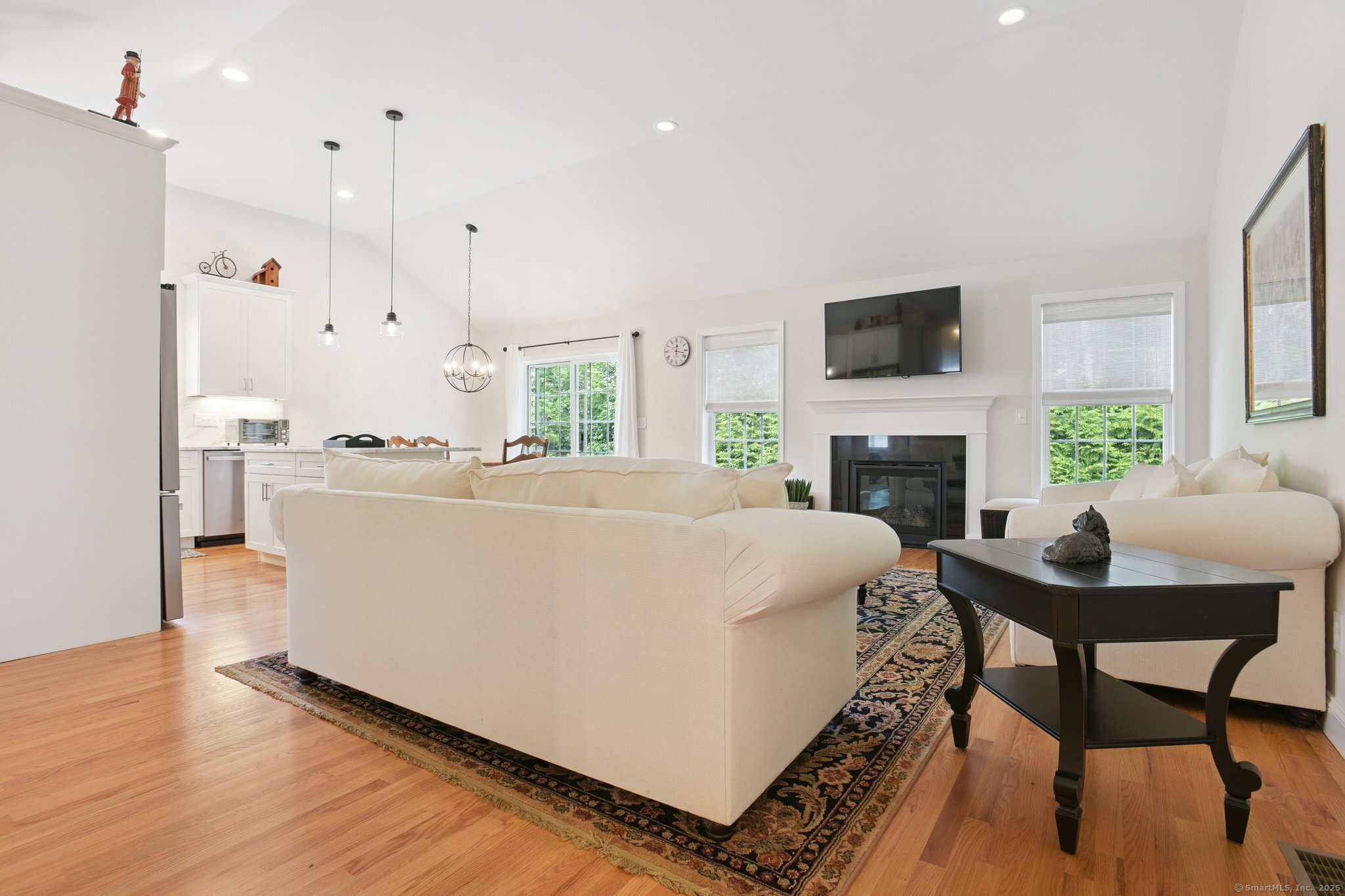 785 South End Road 6