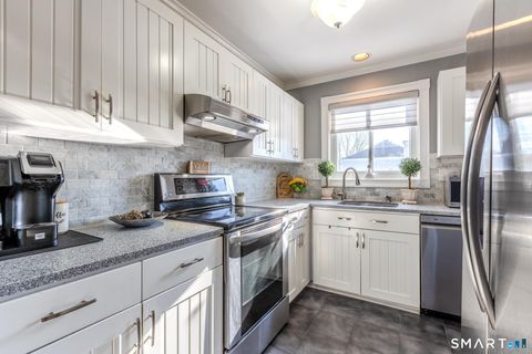 Tiny photo for 237 Blueberry Lane #237, Branford, CT 06405 (MLS # 24154532)