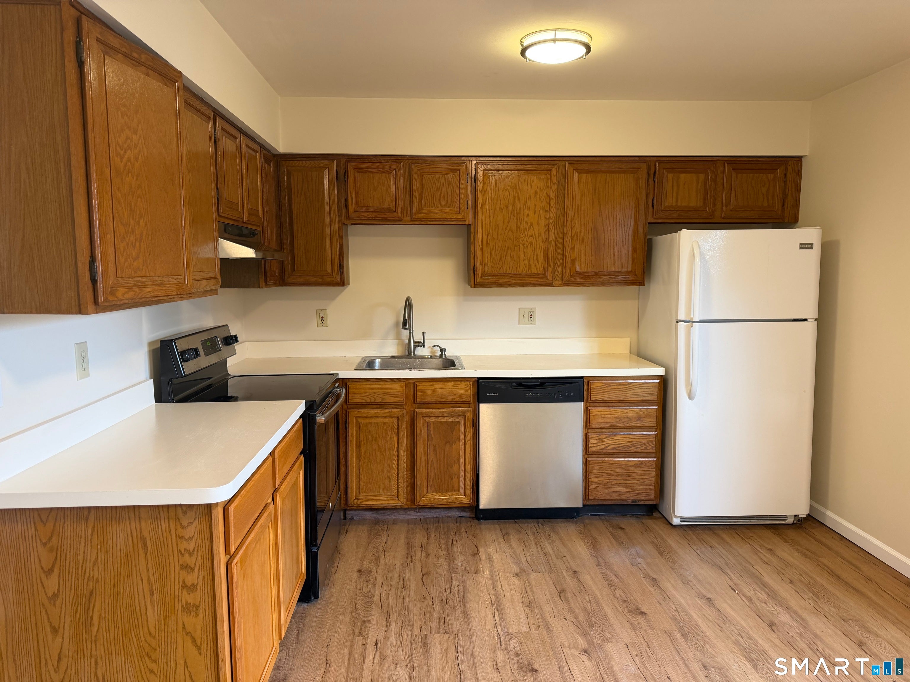 15 Lee Avenue 1