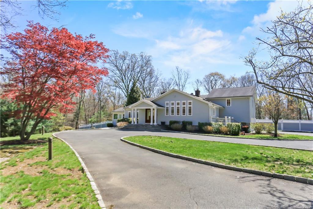 Rental Property at 1 Fairview Drive, Westport, Connecticut - Bedrooms: 4 
Bathrooms: 4 
Rooms: 10  - $16,000 MO.