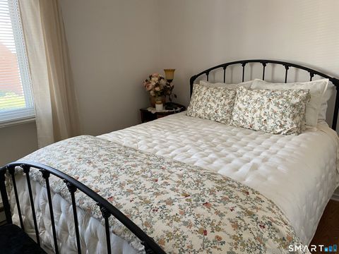 Tiny photo for 585 Park Road #5-8, Waterbury, CT 06708 (MLS # 24186763)