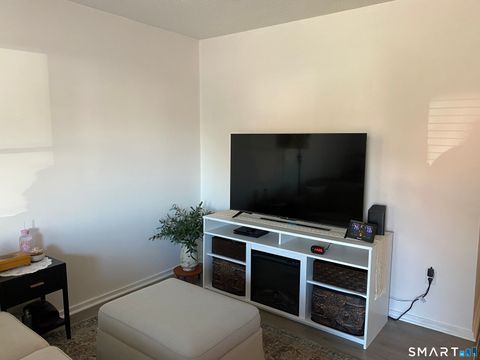 Tiny photo for 585 Park Road #5-8, Waterbury, CT 06708 (MLS # 24186763)