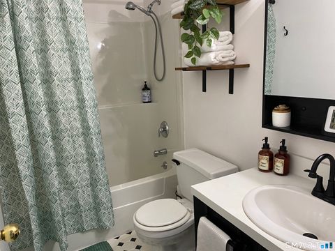 Tiny photo for 585 Park Road #5-8, Waterbury, CT 06708 (MLS # 24186763)