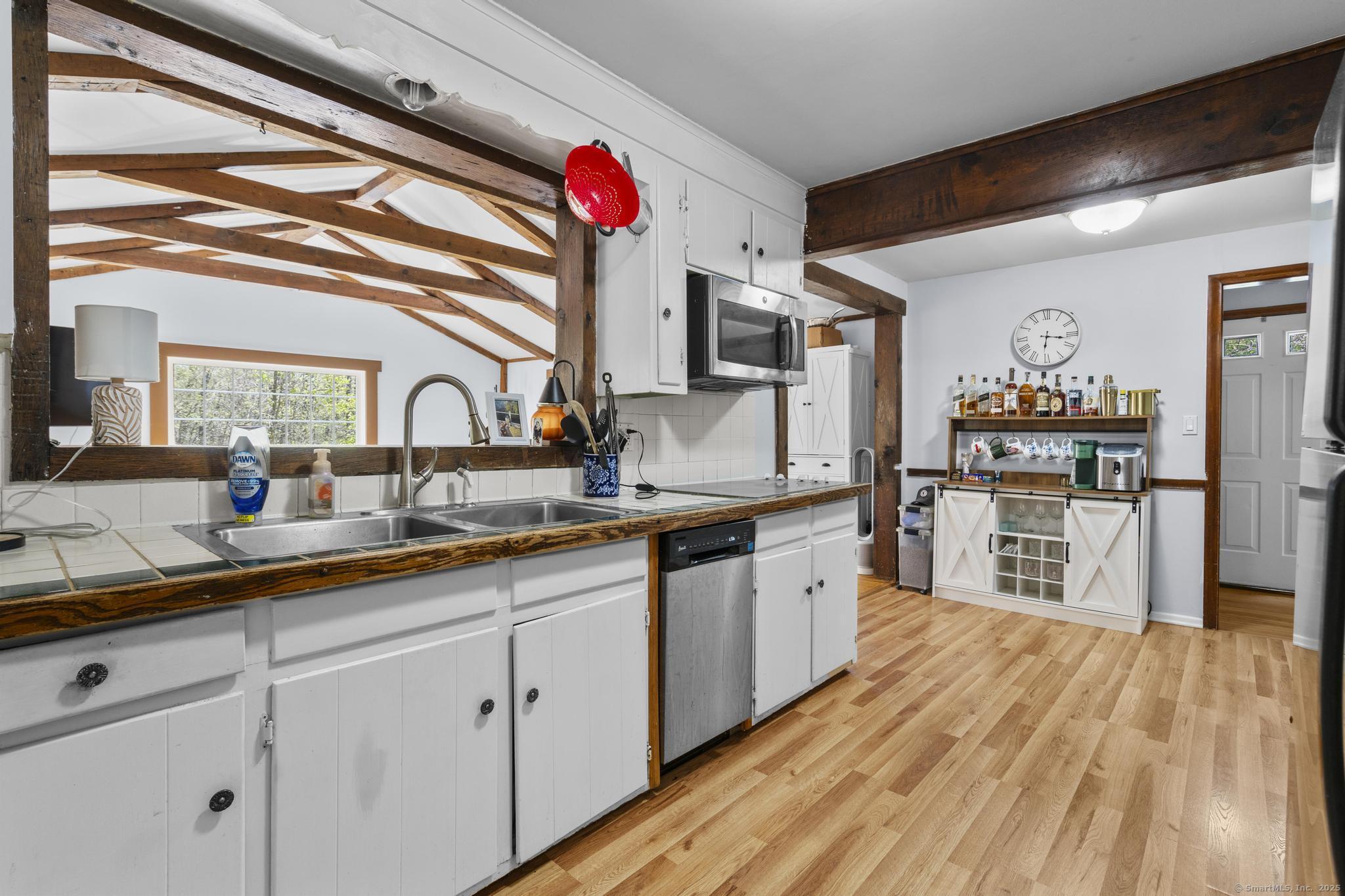 210 Sachem Head Road, Guilford, Connecticut image 5