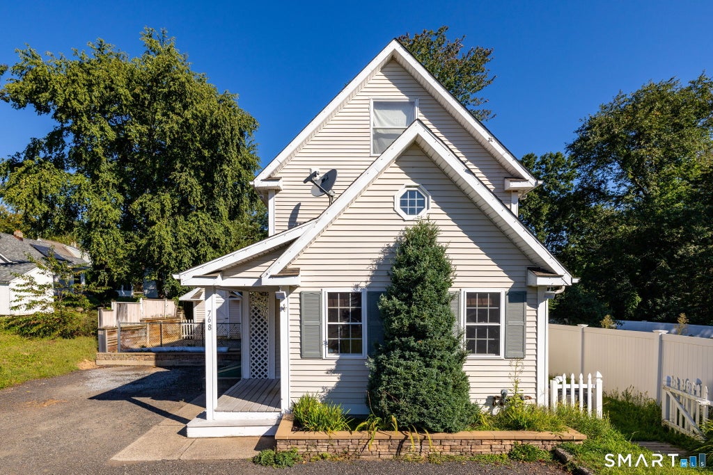 Photo of 768 Terryville Avenue, Bristol, CT 06010 (MLS # 24202230)
