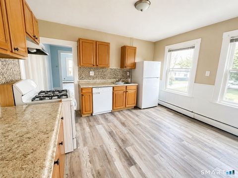 Photo of 67 Brooklawn Street #FL 2, New Britain, CT 06052 (MLS # 24170608)