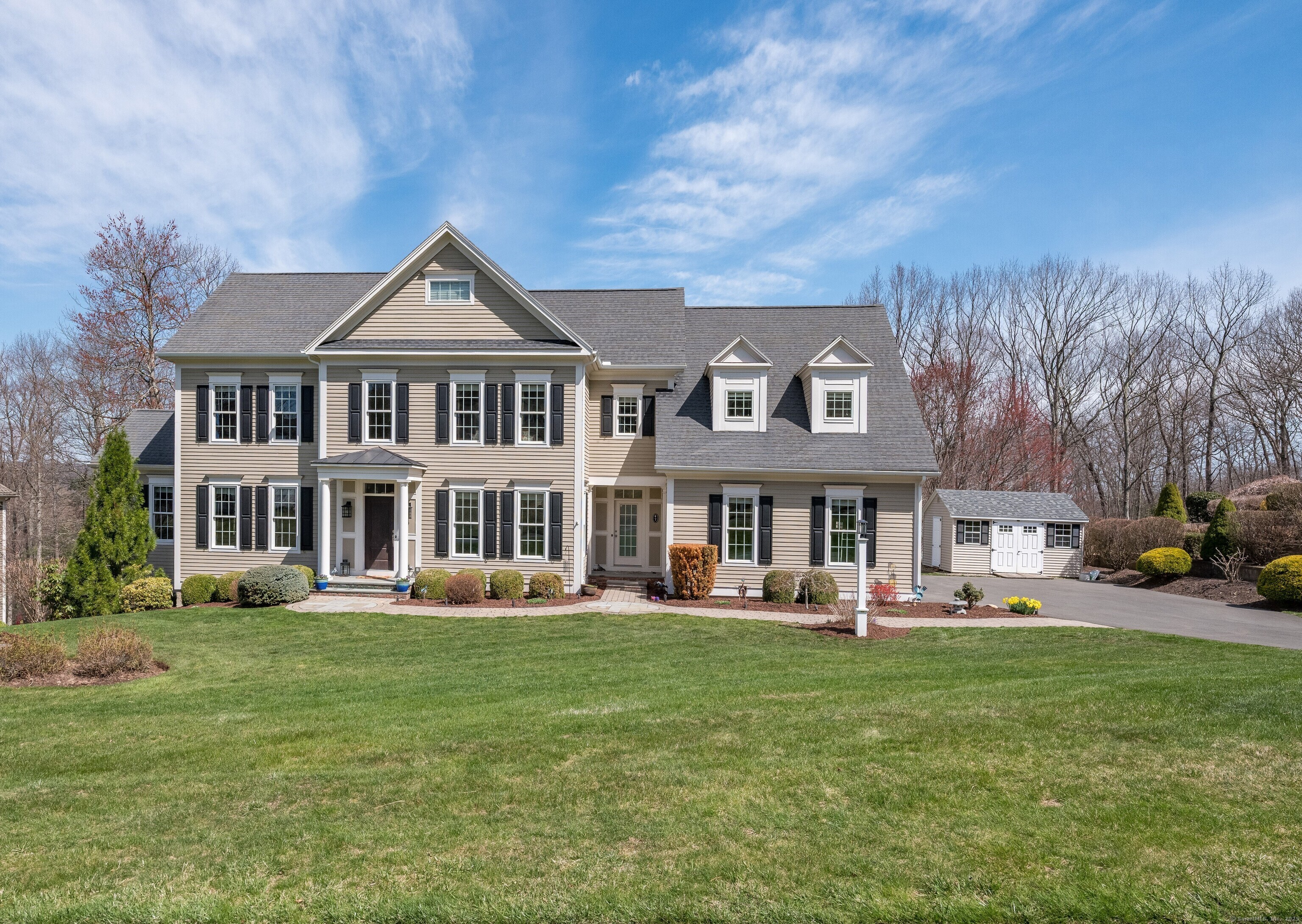 Livingston Road, Canton, Connecticut - 6 Bedrooms  
5 Bathrooms  
12 Rooms - 