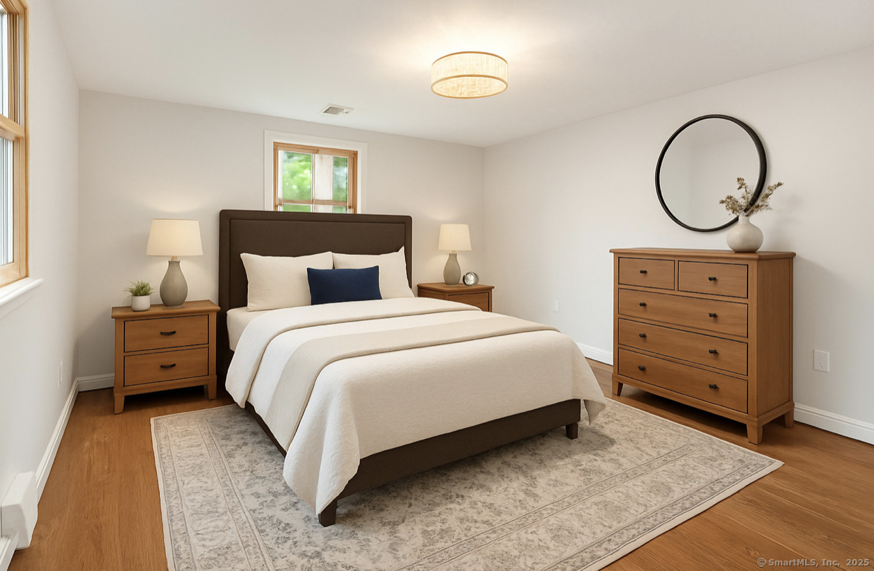 11a/11b Pond Circle Road