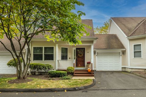 293 Summerfield Gardens 293 Shelton CT 06484