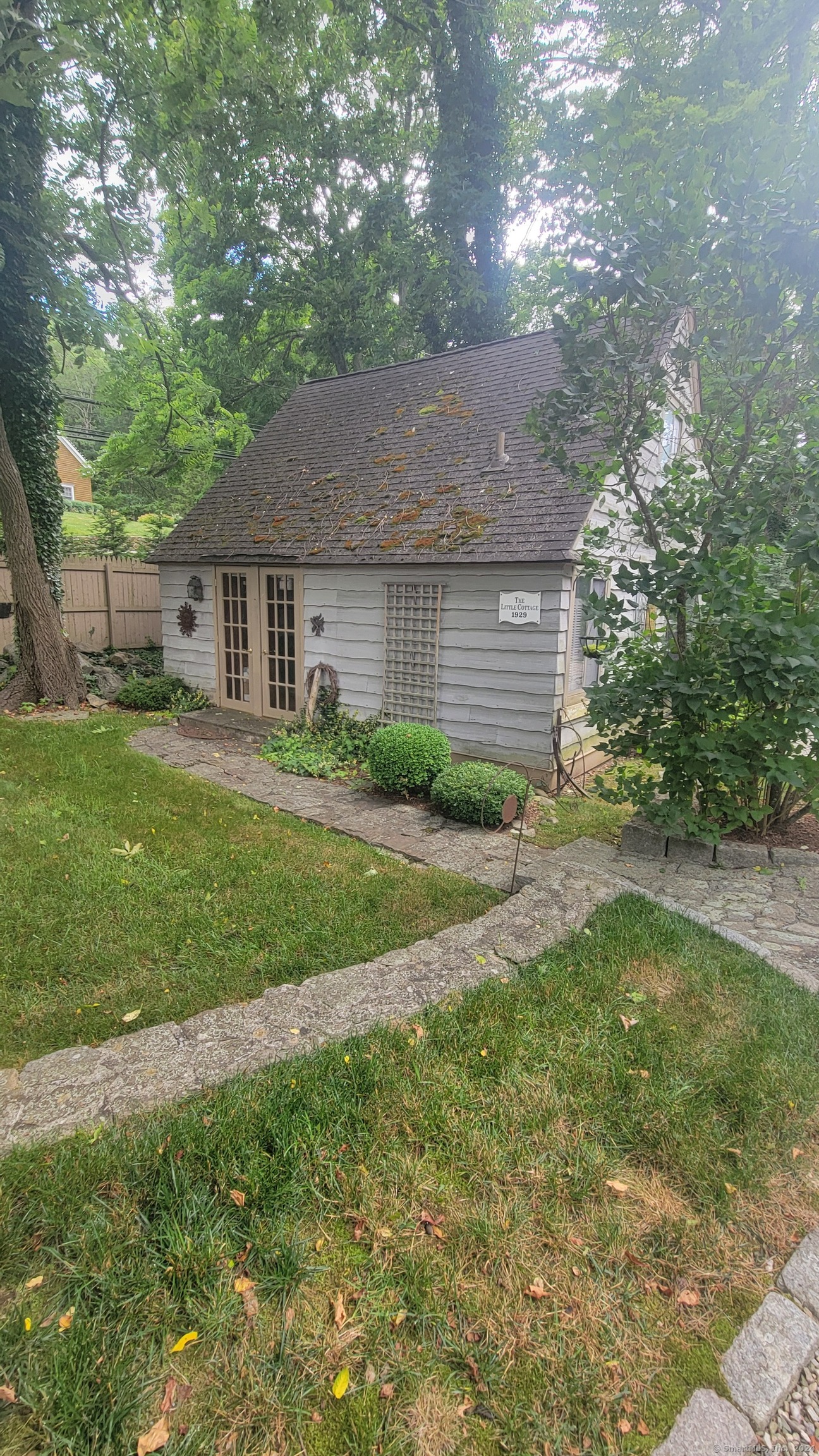 134 Godfrey Road East Cottage