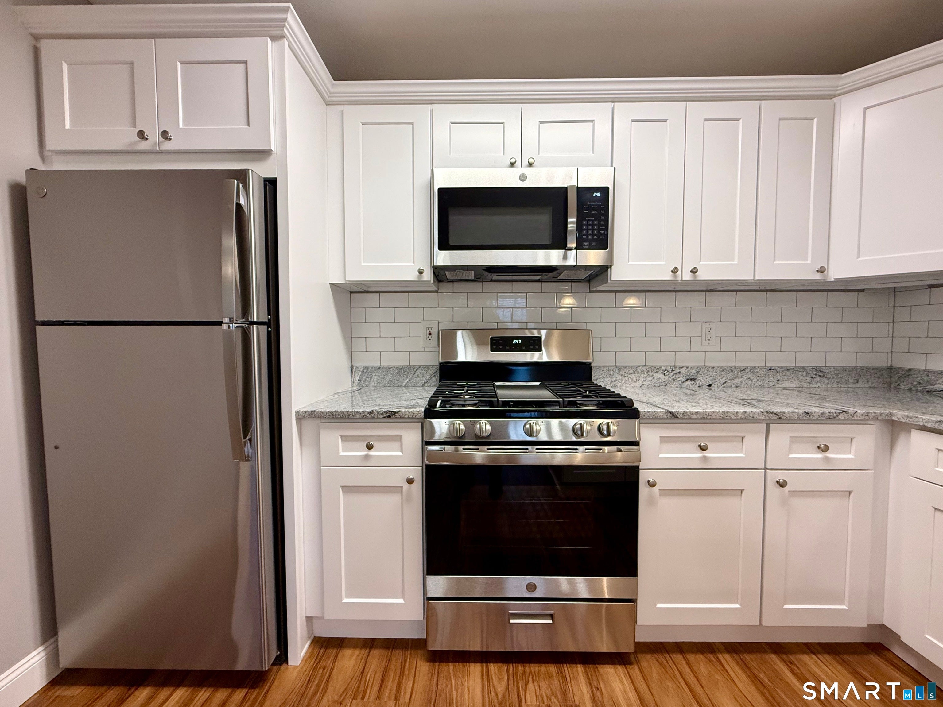 1168 Main Street B6