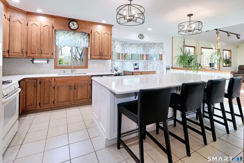 Tiny photo for 622,644 Melville Avenue, Fairfield, CT 06825 (MLS # 24168321)