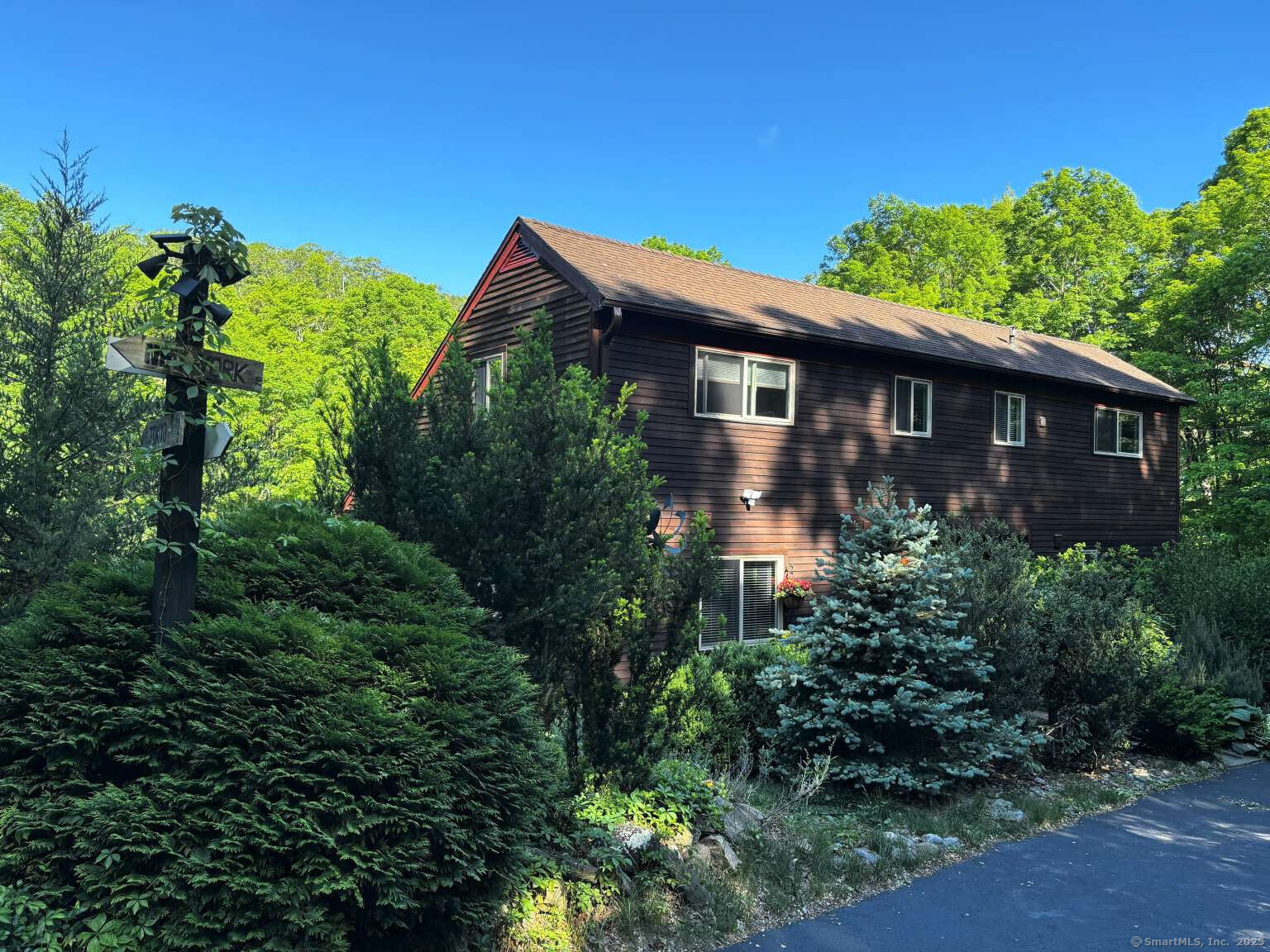 96 Pine Mountain Road, Ridgefield, Connecticut image 1
