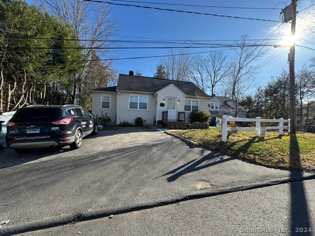 55 Lancaster Street, Watertown, Connecticut - 3 Bedrooms  
2 Bathrooms  
6 Rooms - 