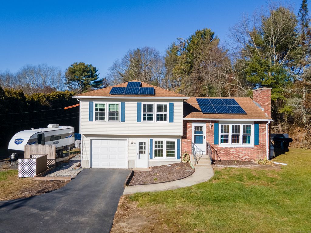 Photo of 230 Cemetery Road, Plainfield, CT 06374 (MLS # 24141677)