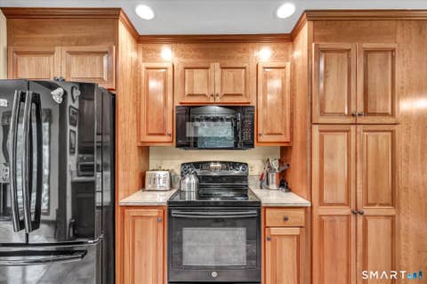 Tiny photo for 25 Crosswood Road, Farmington, CT 06032 (MLS # 24195106)