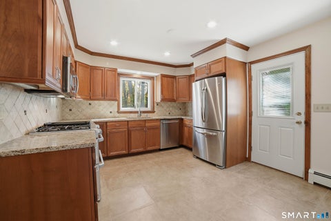 Tiny photo for 336 Oak Street, East Hartford, CT 06118 (MLS # 24215400)