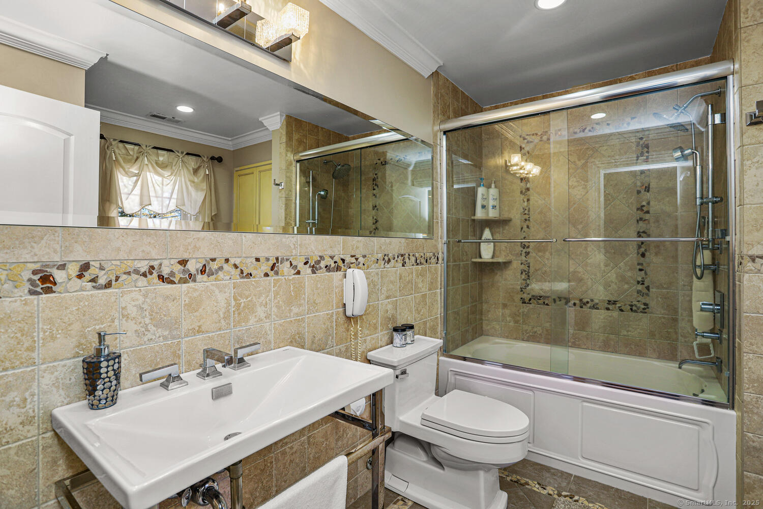 79 Comstock Hill Avenue, Norwalk, Connecticut image 29