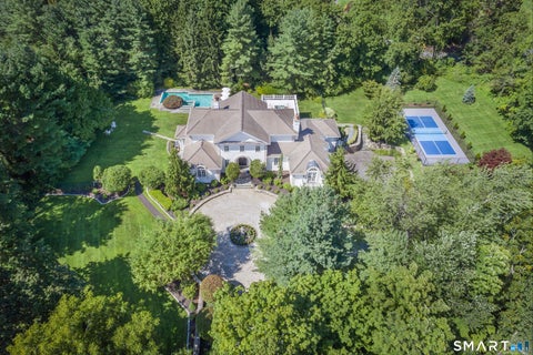 Homes For Sale - 85 Manor Road<br/> Ridgefield, CT 06877