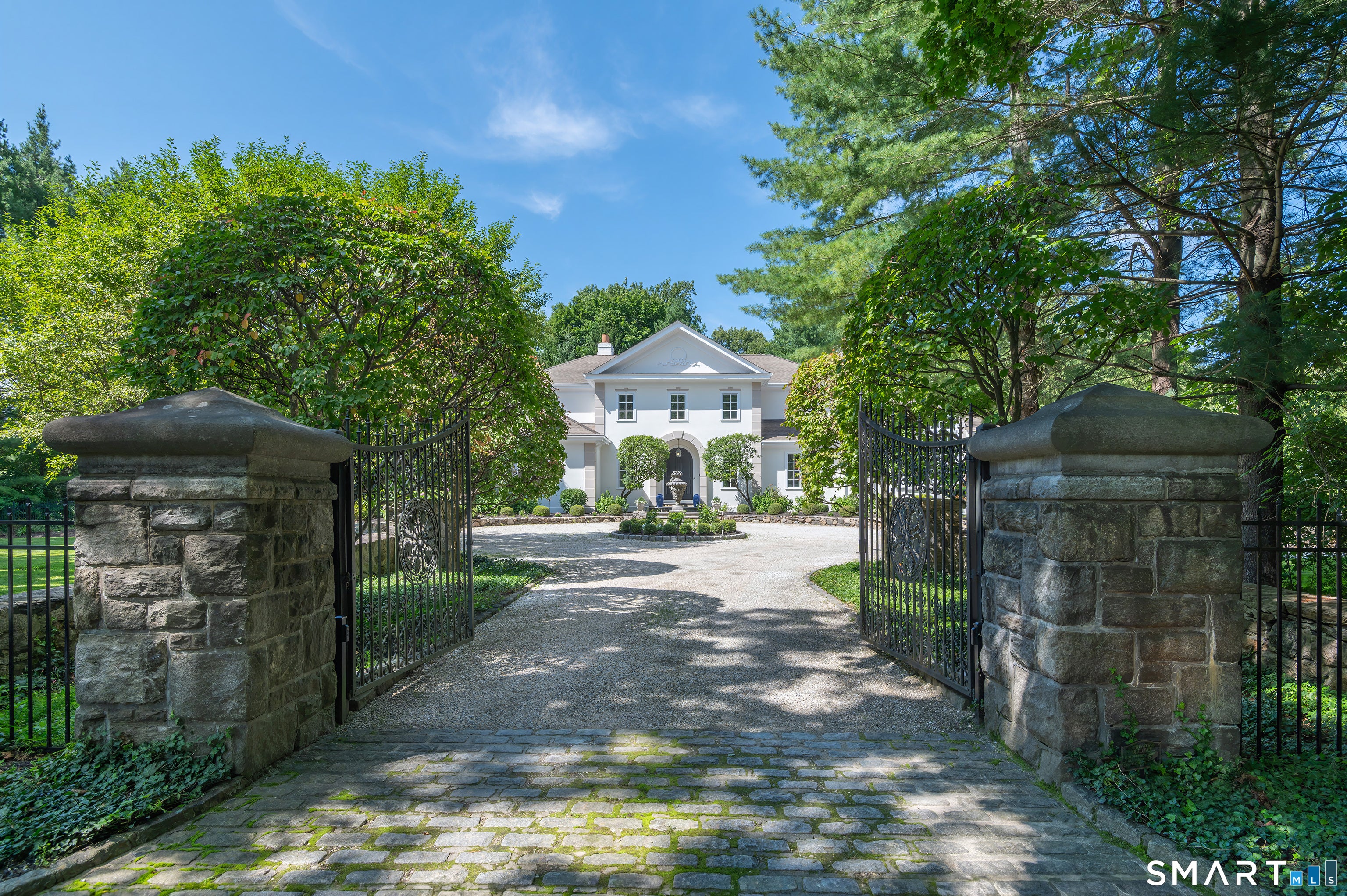 85 Manor Road