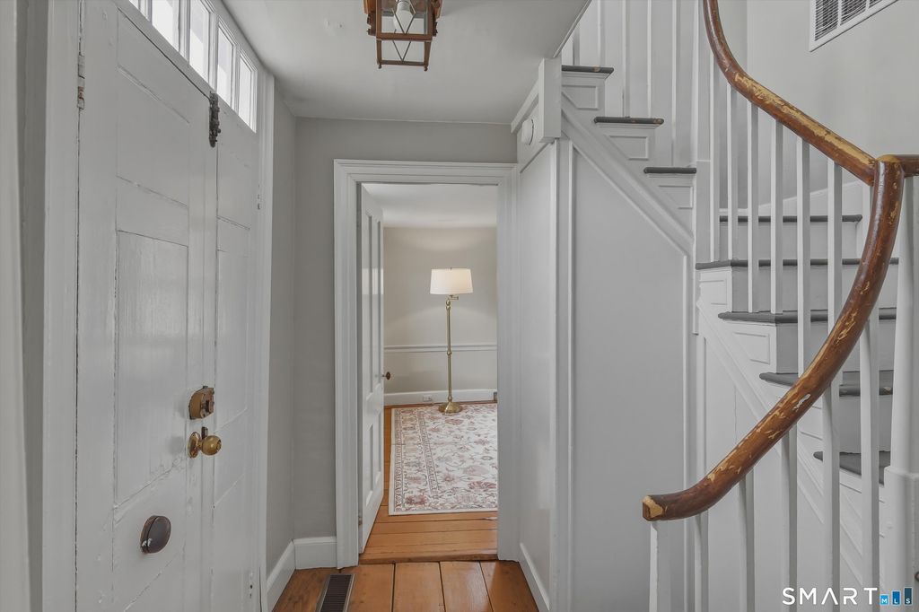 Photo of 48 State Street, Guilford, CT 06437 (MLS # 24169485)