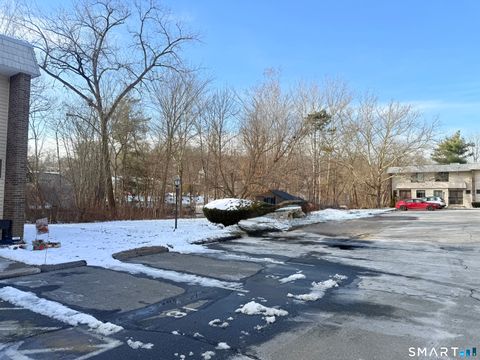 Tiny photo for 45 Mountain Laurel Court #45, Cromwell, CT 06416 (MLS # 24145753)